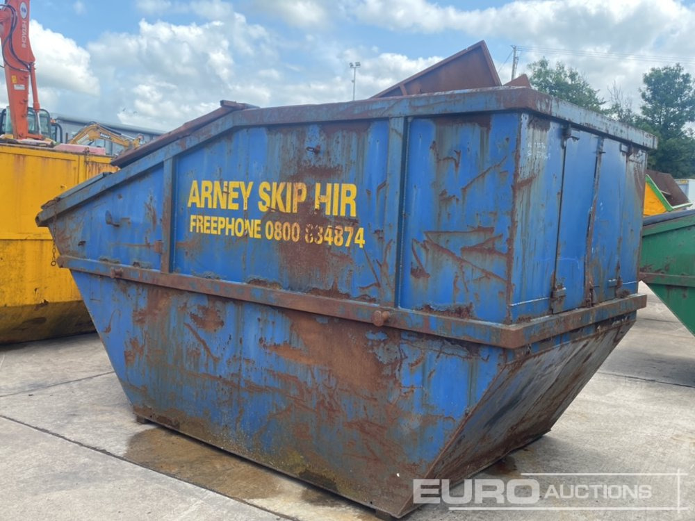 Enclosed Steel Skip - Contenedor de cadenas: foto 3 Enclosed Steel Skip - Contenedor de cadenas: foto 3