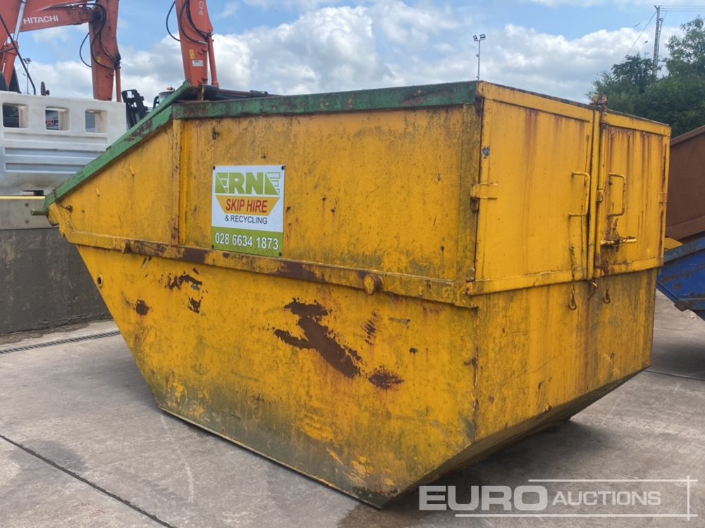 Enclosed Steel Skip - Contenedor de cadenas: foto 2 Enclosed Steel Skip - Contenedor de cadenas: foto 2