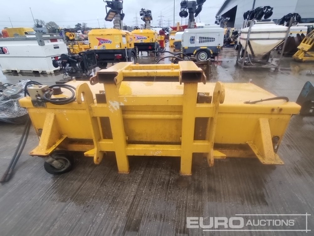 2008 JCB SC240 - Equipo de manutención: foto 4 2008 JCB SC240 - Equipo de manutención: foto 4