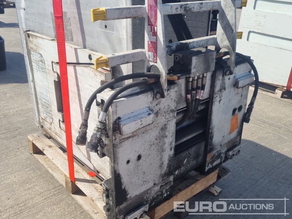 Equipo de manutención Cascade Hydraulic Bale Clamp to suit Forklift: foto 14