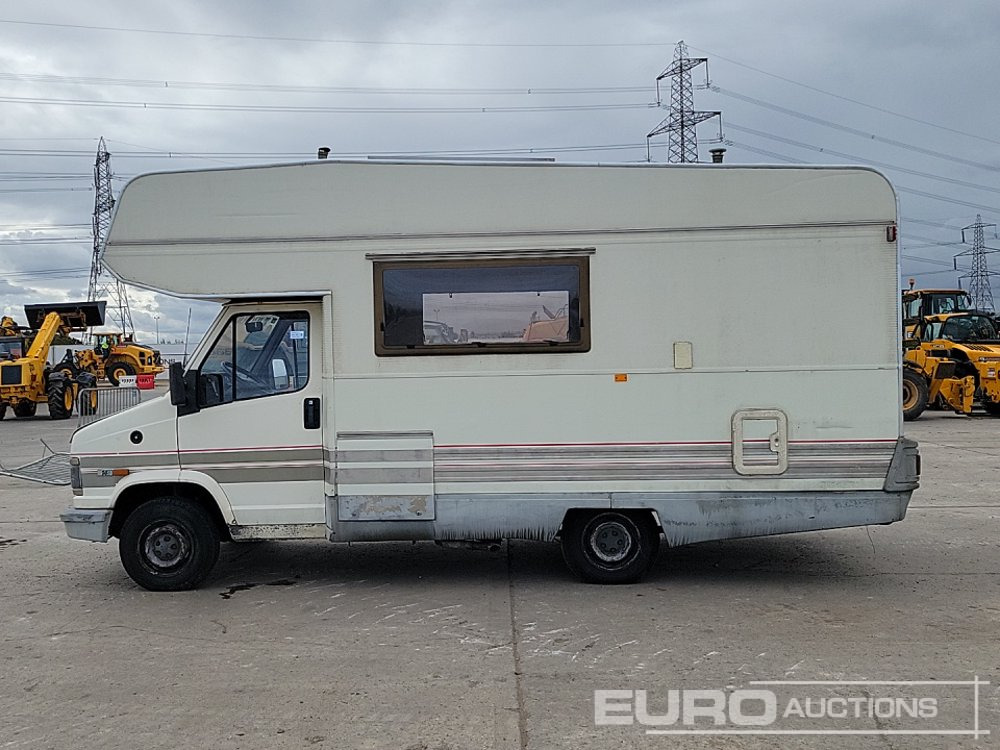 Fiat Ducato - Autocaravana capuchina: foto 2 Fiat Ducato - Autocaravana capuchina: foto 2
