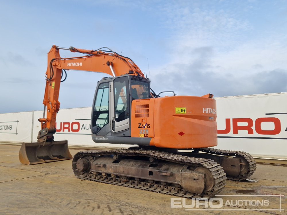 Hitachi ZX225USLC-3 - Excavadora de cadenas: foto 3 Hitachi ZX225USLC-3 - Excavadora de cadenas: foto 3