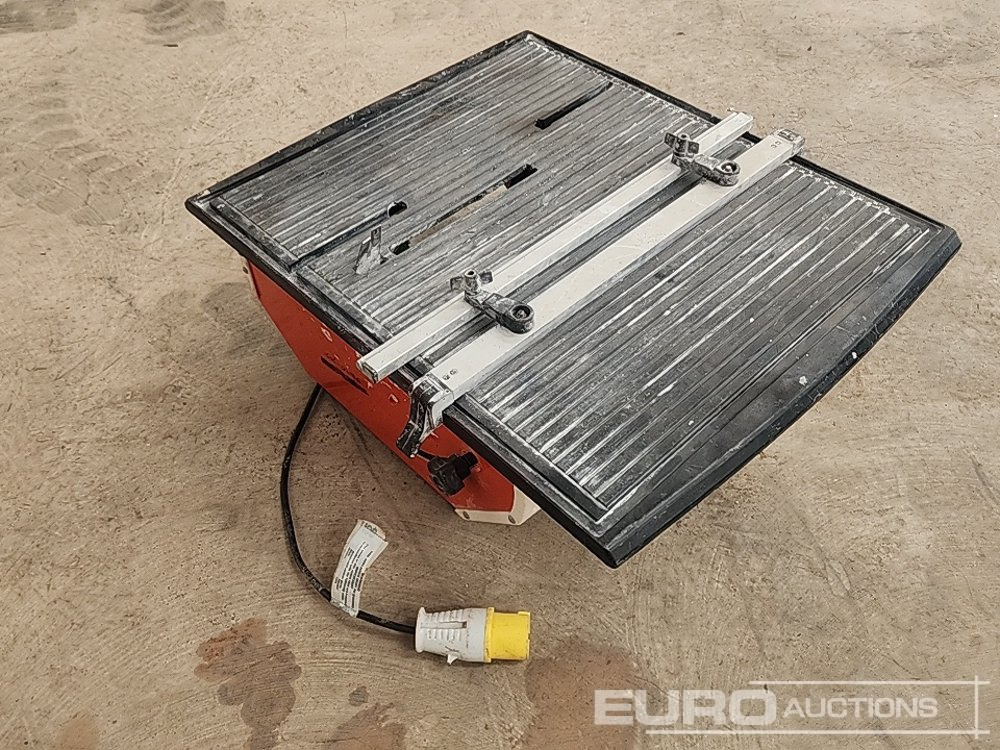Husqvarna TS230F 110 Volt Tile Saw - Equipo de construcción: foto 3 Husqvarna TS230F 110 Volt Tile Saw - Equipo de construcción: foto 3