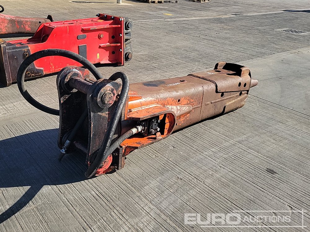 Hydraulic Breaker 80mm Pin to suit 20 Ton Excavator - Martillo hidráulico: foto 5 Hydraulic Breaker 80mm Pin to suit 20 Ton Excavator - Martillo hidráulico: foto 5