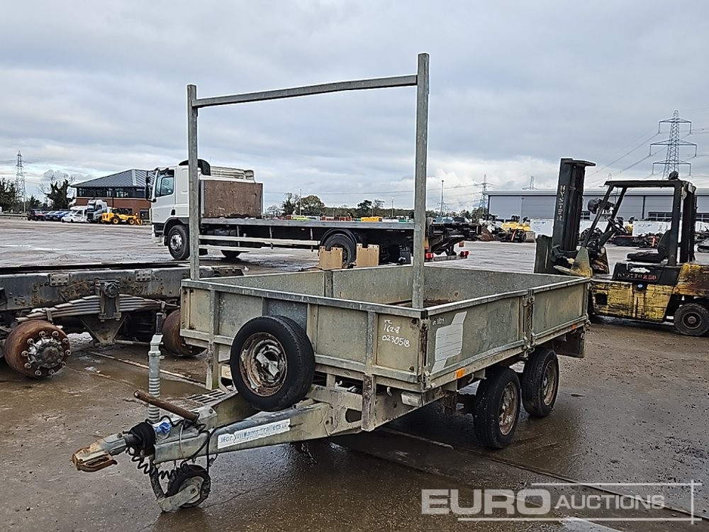 Ifor Williams 2.6 Ton - Remolque porta maquinaria: foto 1 Ifor Williams 2.6 Ton - Remolque porta maquinaria: foto 1