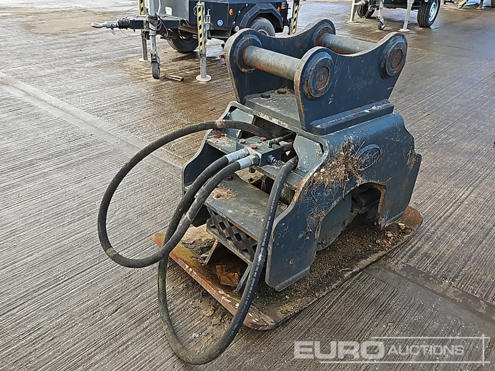 2014 Daemo Hydraulic Compaction Plate 80mm Pin to suit 20 Ton Excavator - Implemento para Excavadora: foto 5 2014 Daemo Hydraulic Compaction Plate 80mm Pin to suit 20 Ton Excavator - Implemento para Excavadora: foto 5