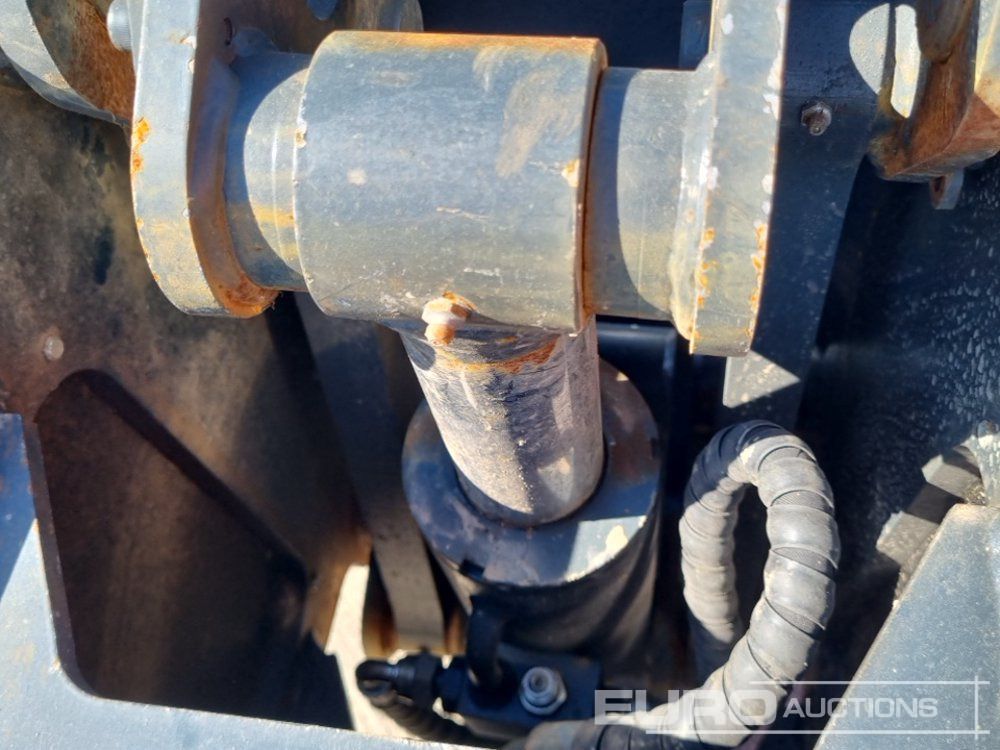 Implemento para Excavadora Kotetsu K-GRP520: foto 9