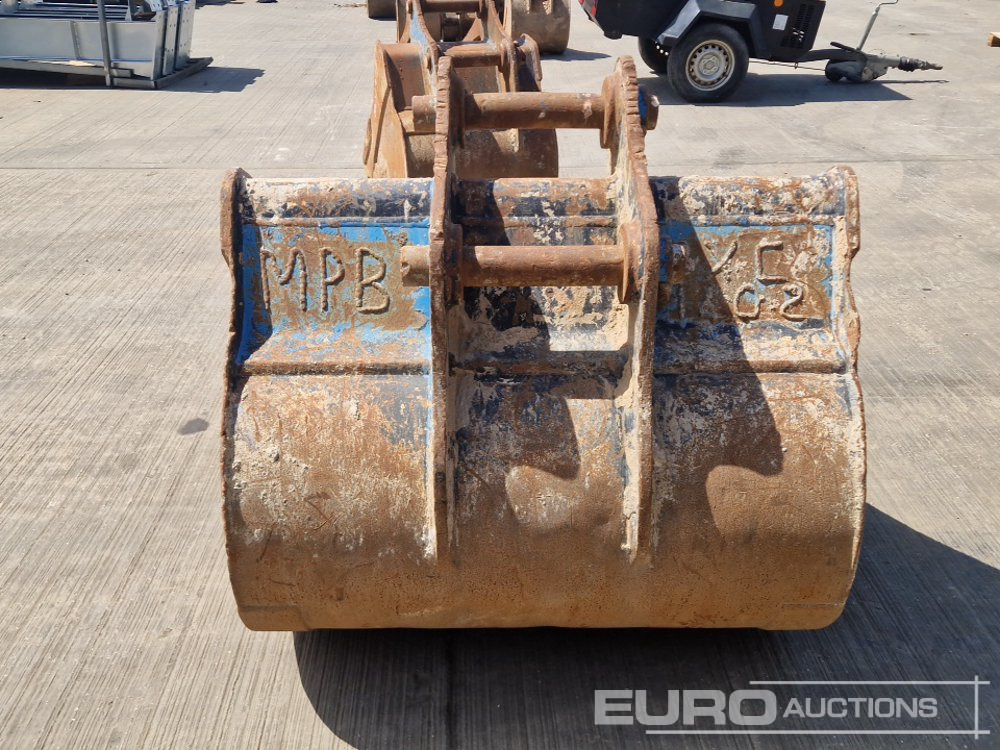 JCB 48" Digging Bucket 65mm Pin to suit 13 Ton Excavator - Cazo: foto 4 JCB 48" Digging Bucket 65mm Pin to suit 13 Ton Excavator - Cazo: foto 4
