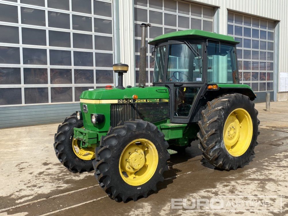 John Deere 2650 - Tractor: foto 1 John Deere 2650 - Tractor: foto 1