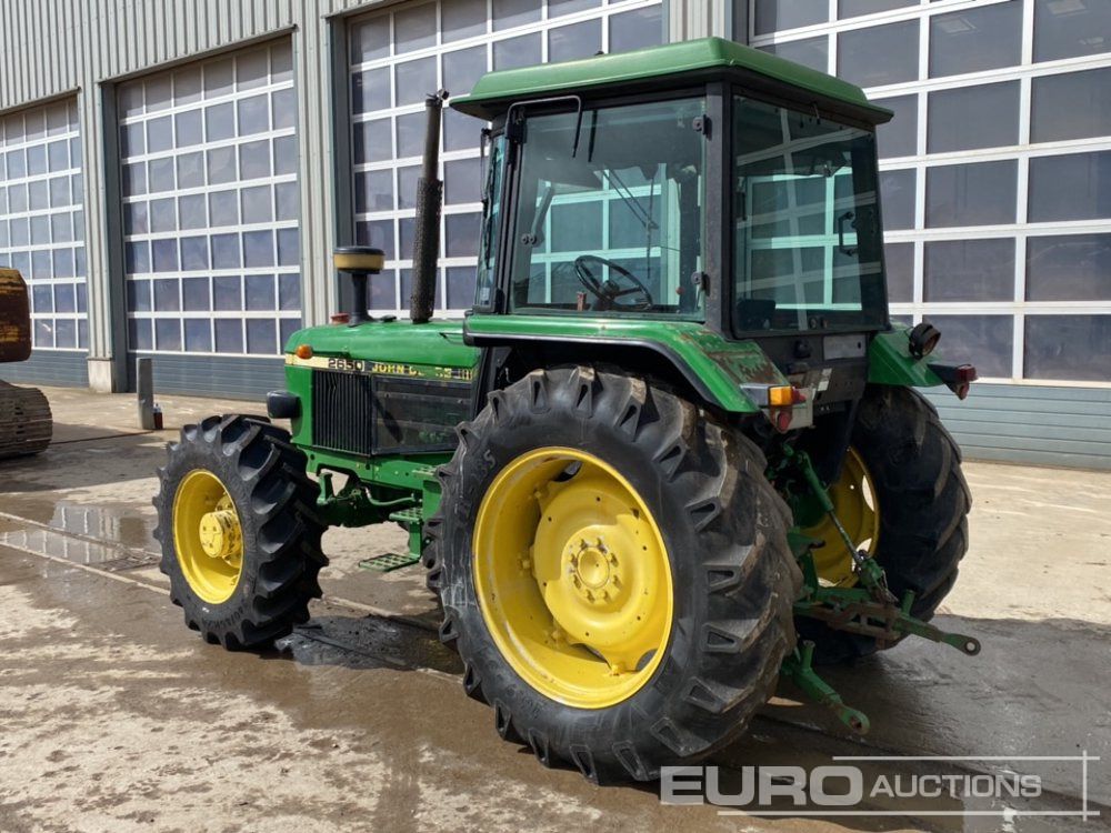 John Deere 2650 - Tractor: foto 3 John Deere 2650 - Tractor: foto 3
