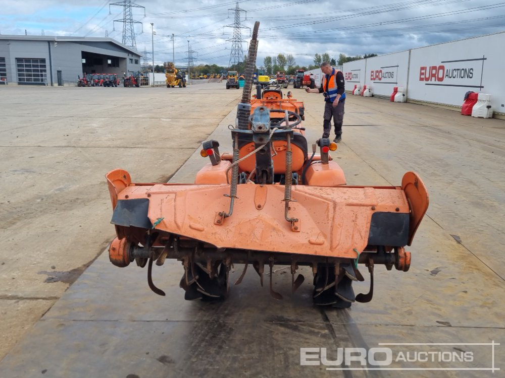 Kubota B1400 - Tractor viñedo/ Frutero: foto 4 Kubota B1400 - Tractor viñedo/ Frutero: foto 4