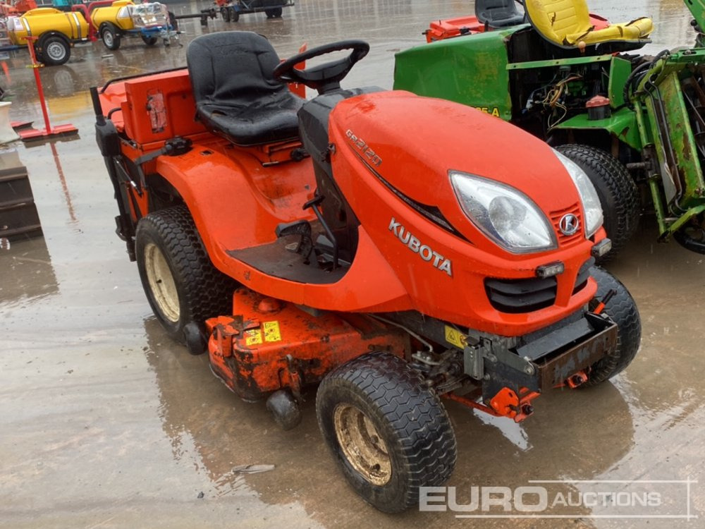Kubota GR2120 - Cortacésped: foto 4 Kubota GR2120 - Cortacésped: foto 4