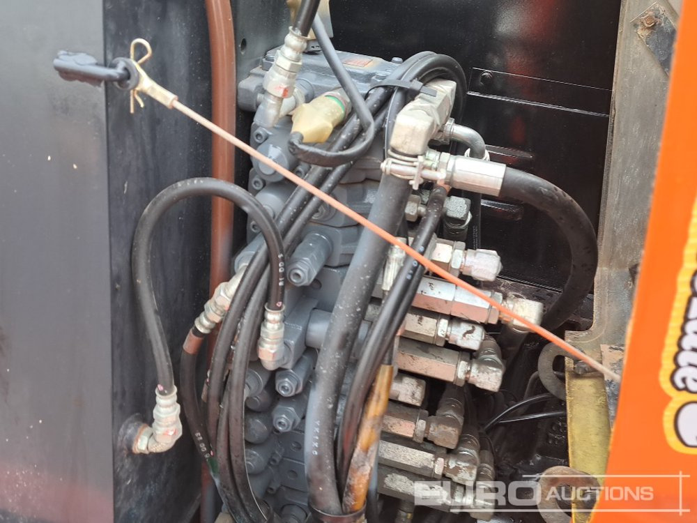 Miniexcavadora Kubota U55-4: foto 40