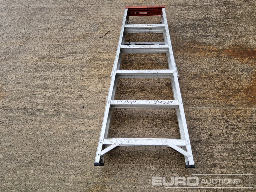 Equipo de construcción Lyte 6 Tread Aluminium Step Ladder: foto 8