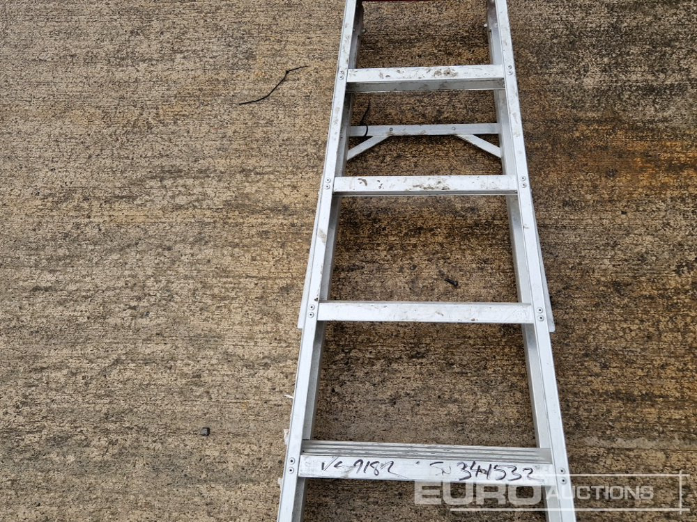 Equipo de construcción Lyte 6 Tread Aluminium Step Ladder: foto 10