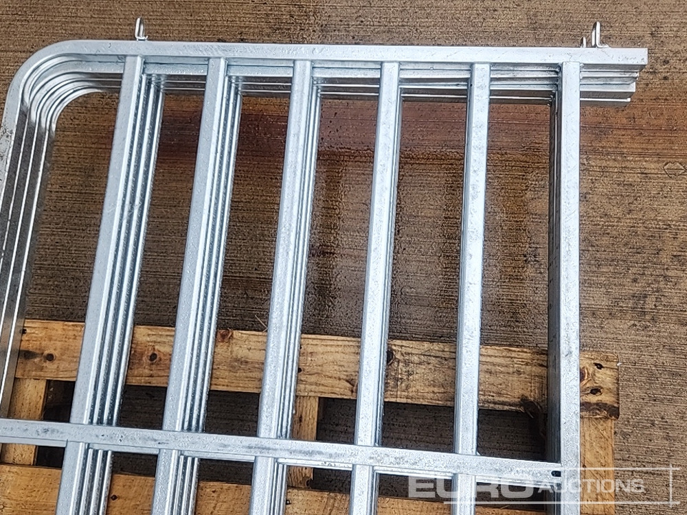 Maquinaria agrícola Unused 8' Galvanised Sheep Hurdle (4 of): foto 20 Maquinaria agrícola Unused 8' Galvanised Sheep Hurdle (4 of): foto 20