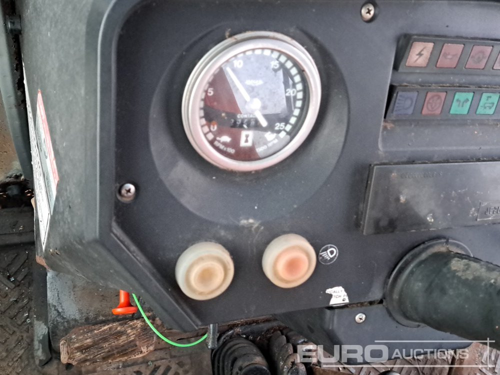 Tractor Massey Ferguson 698: foto 35 Tractor Massey Ferguson 698: foto 35