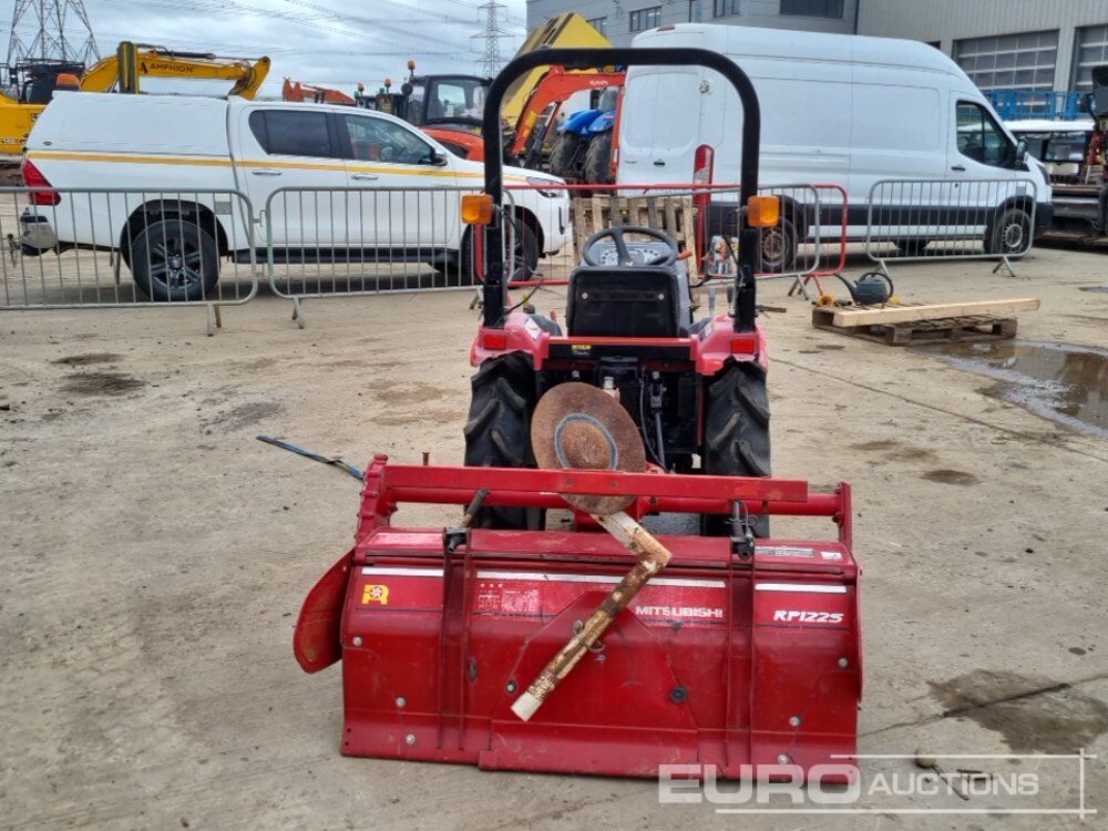 Mitsubishi GF150 - Tractor viñedo/ Frutero: foto 4 Mitsubishi GF150 - Tractor viñedo/ Frutero: foto 4