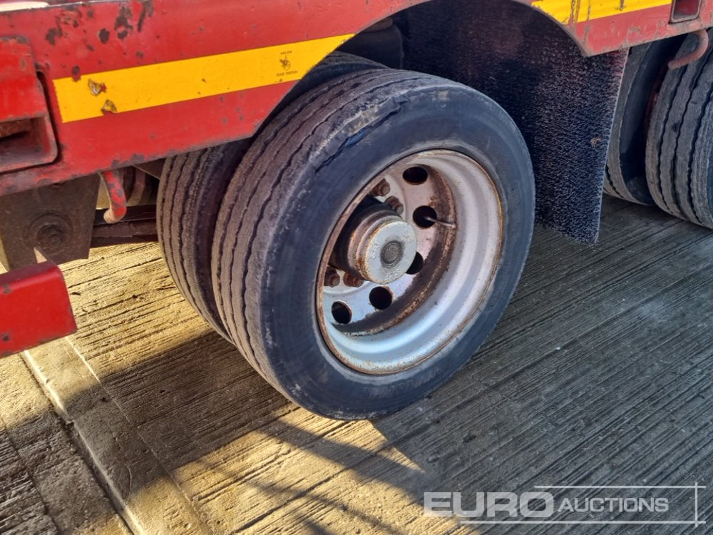Camión caja abierta Nooteboom 4 Axle Extendable Low Loader Trailer, Twin Axle Rear Steer, Out Riggers: foto 9 Camión caja abierta Nooteboom 4 Axle Extendable Low Loader Trailer, Twin Axle Rear Steer, Out Riggers: foto 9