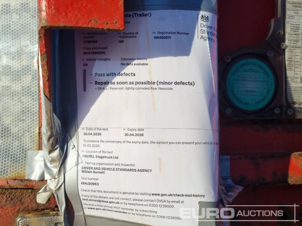 Camión caja abierta Nooteboom 4 Axle Extendable Low Loader Trailer, Twin Axle Rear Steer, Out Riggers: foto 40 Camión caja abierta Nooteboom 4 Axle Extendable Low Loader Trailer, Twin Axle Rear Steer, Out Riggers: foto 40