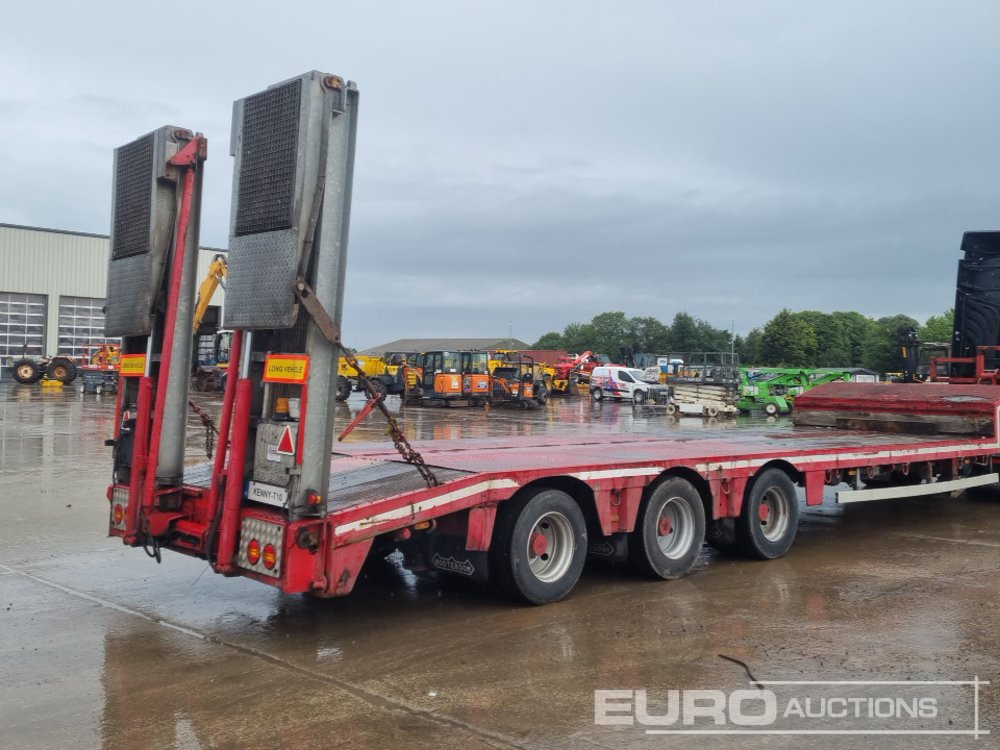 Nooteboom Tri Axle Stepframe Low Loader Trailer, Rear Steer, Hydraulic Fliptoe Ramps, Winch - Góndola rebajadas semirremolque: foto 5 Nooteboom Tri Axle Stepframe Low Loader Trailer, Rear Steer, Hydraulic Fliptoe Ramps, Winch - Góndola rebajadas semirremolque: foto 5