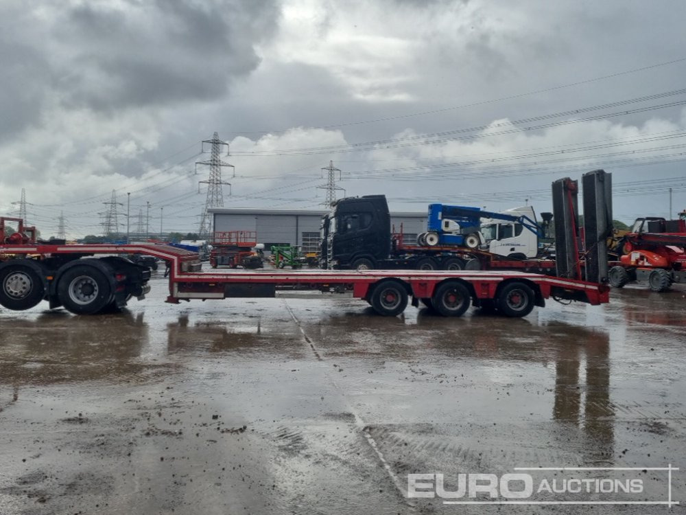 Nooteboom Tri Axle Stepframe Low Loader Trailer, Rear Steer, Hydraulic Fliptoe Ramps, Winch - Góndola rebajadas semirremolque: foto 2 Nooteboom Tri Axle Stepframe Low Loader Trailer, Rear Steer, Hydraulic Fliptoe Ramps, Winch - Góndola rebajadas semirremolque: foto 2