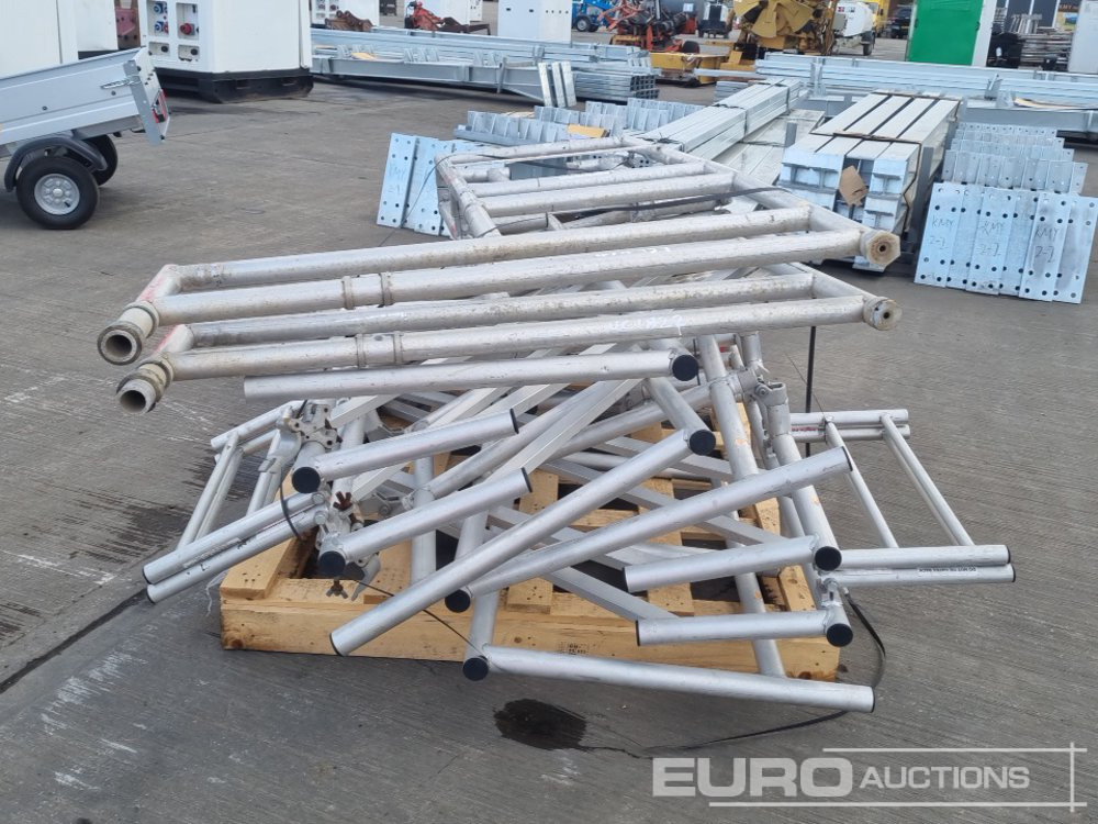 Equipo de construcción Pallet of Folding Aluminium Scaffolding: foto 8