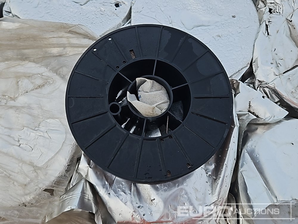 Pallet of Welding Wire (9 of) - Equipo de construcción: foto 4 Pallet of Welding Wire (9 of) - Equipo de construcción: foto 4