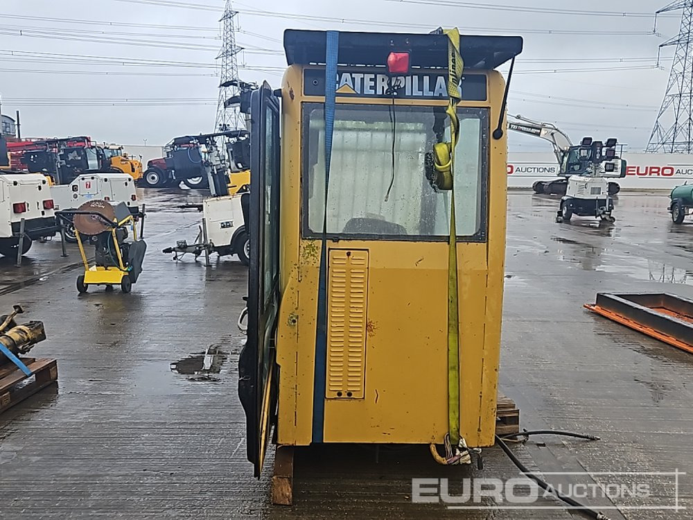 CAT Operator Cab to suit Excavator - Piezas de recambio: foto 4 CAT Operator Cab to suit Excavator - Piezas de recambio: foto 4