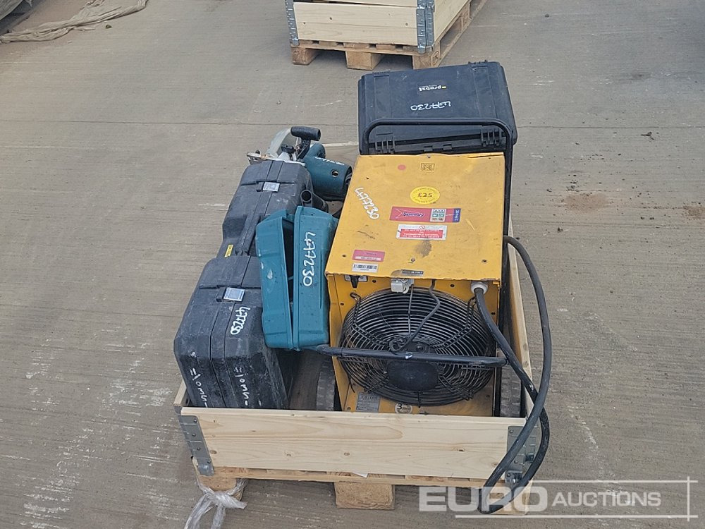 Probst FXAH120 Cordless Vacuum Lift (3 of), Makita 110 Volt Circular Saw, Makita Cordless Resipricating Saw, 415 Volt Masters Space Heater, 110 Volt Milwaukee Hammer Drill - Equipo de construcción: foto 4 Probst FXAH120 Cordless Vacuum Lift (3 of), Makita 110 Volt Circular Saw, Makita Cordless Resipricating Saw, 415 Volt Masters Space Heater, 110 Volt Milwaukee Hammer Drill - Equipo de construcción: foto 4
