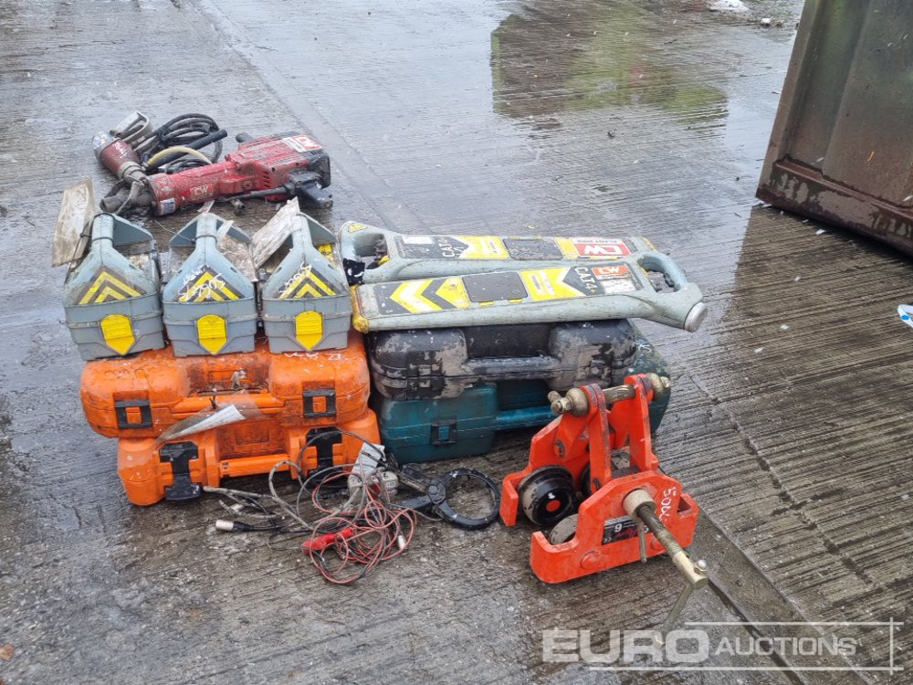 Equipo de construcción Radio Cable Detector (5 of), Bosch 110Volt Grinder, Bohrmaster 110Volt Mag Drill, Spitfire P370 Nail Gun, Paslode IM350+ Battery Nail Gun, Tiger APT-0600 6 Ton Adjustable Trolley: foto 8