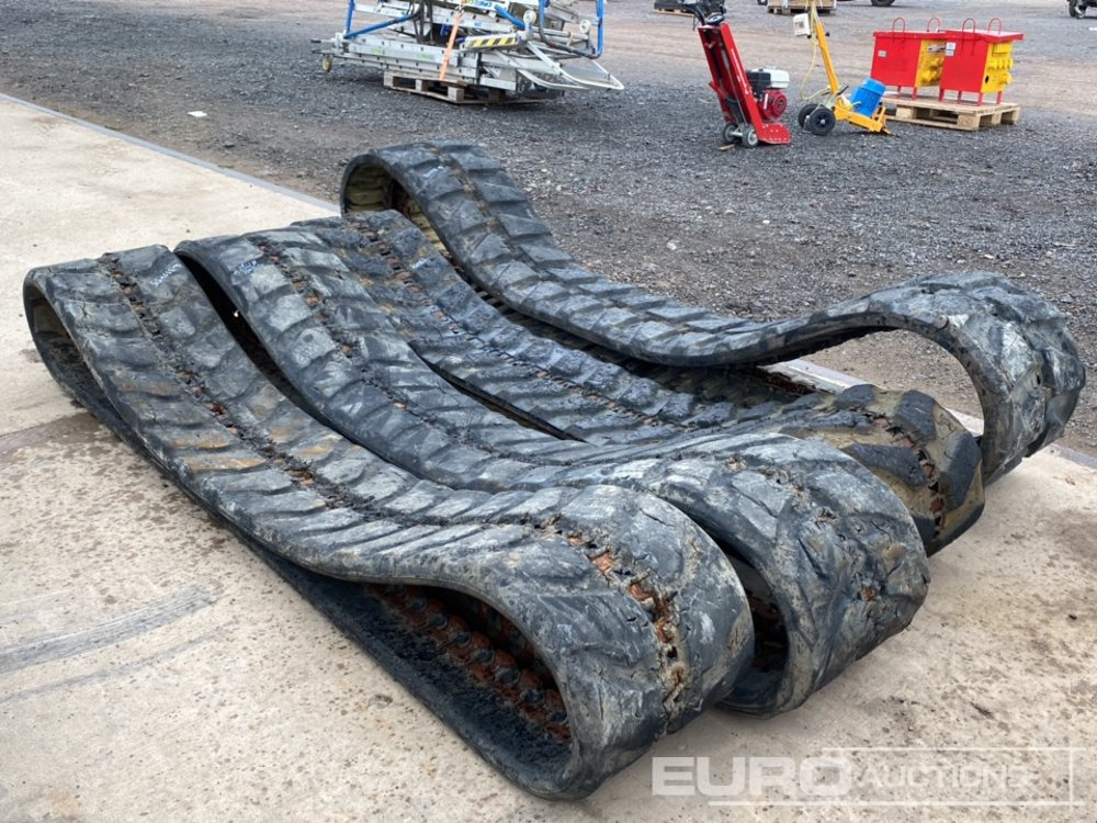 Rubber Tracks to suit Excavator (4 of) - Oruga para Maquinaria de construcción: foto 2 Rubber Tracks to suit Excavator (4 of) - Oruga para Maquinaria de construcción: foto 2