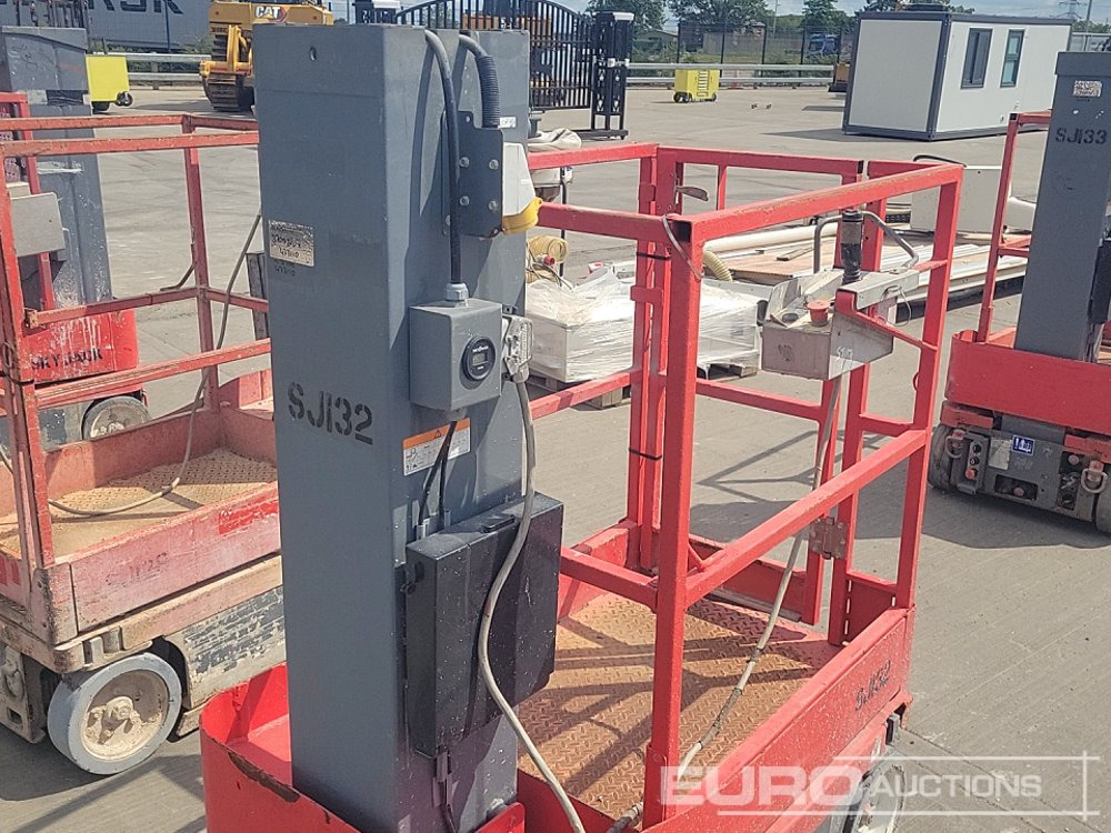 Plataforma elevadora SkyJack SJ16: foto 18