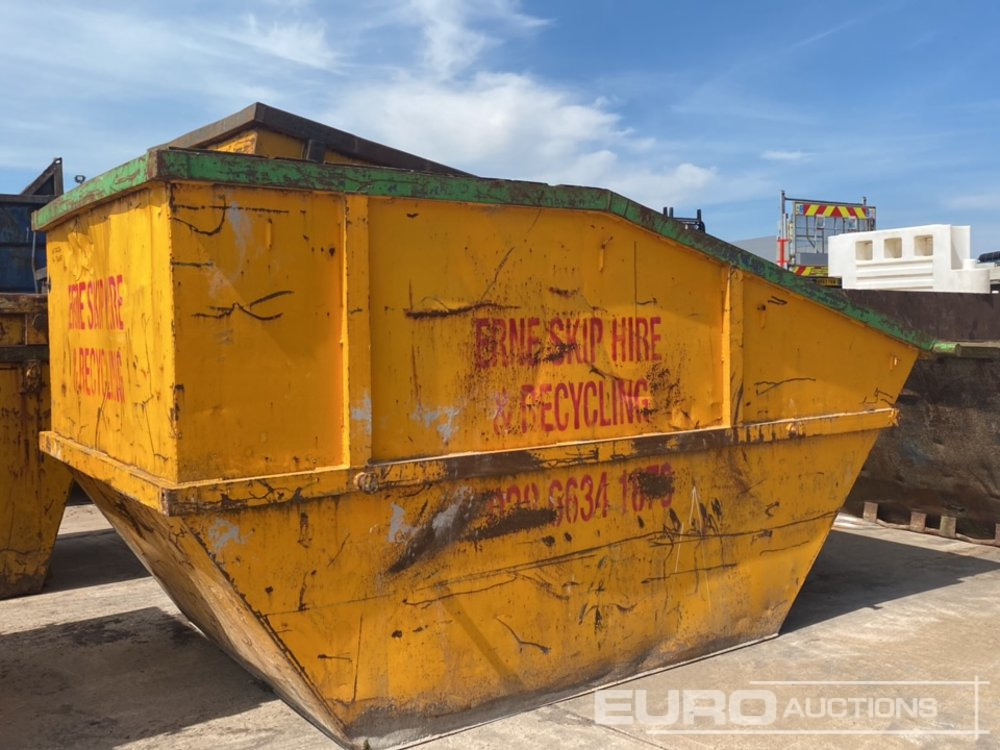 Steel Skip (1 of) - Contenedor de cadenas: foto 1 Steel Skip (1 of) - Contenedor de cadenas: foto 1