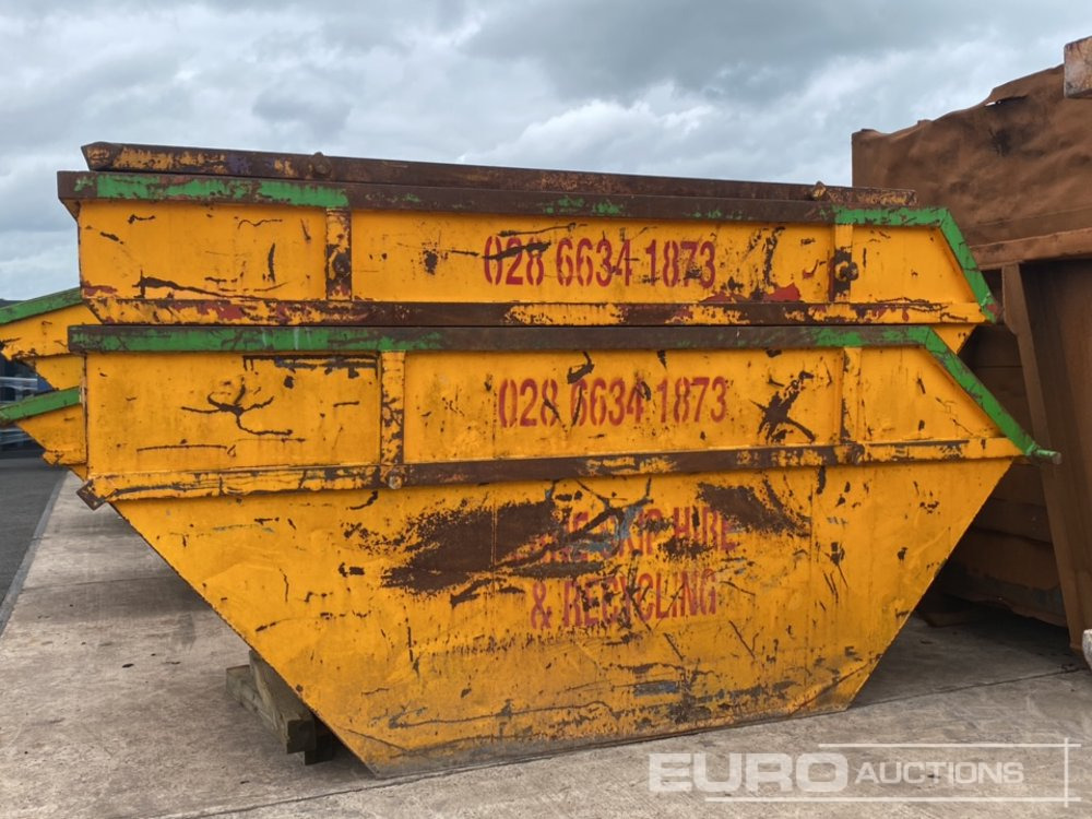 Steel Skip (3 of) - Contenedor de cadenas: foto 2 Steel Skip (3 of) - Contenedor de cadenas: foto 2