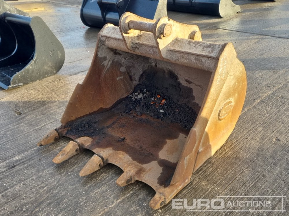 Strickland 48" Digging Bucket 65mm Pin to suit 13 Ton Excavator - Cazo: foto 1 Strickland 48" Digging Bucket 65mm Pin to suit 13 Ton Excavator - Cazo: foto 1