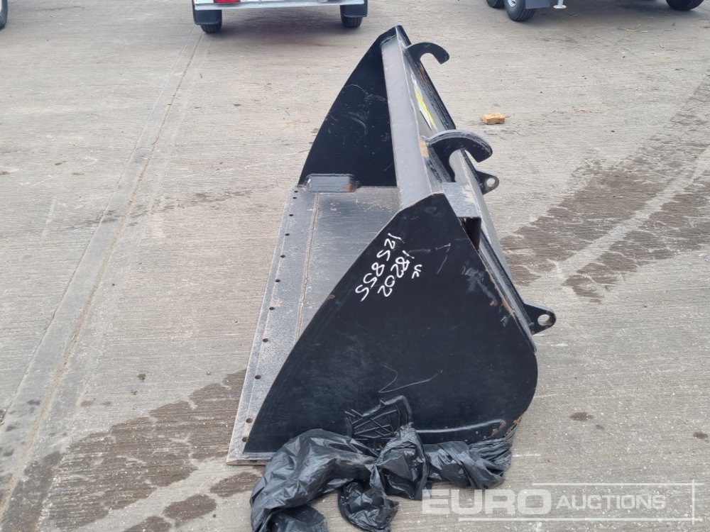 Unused 2024 Rhinox 72" Loading Bucket to suit Telehandler - Cazo: foto 4 Unused 2024 Rhinox 72" Loading Bucket to suit Telehandler - Cazo: foto 4