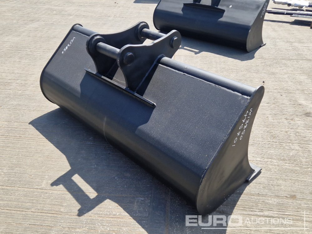 Unused 70" Ditching Bucket 65mm Pin to suit 13 Ton Excavator - Cazo: foto 5 Unused 70" Ditching Bucket 65mm Pin to suit 13 Ton Excavator - Cazo: foto 5