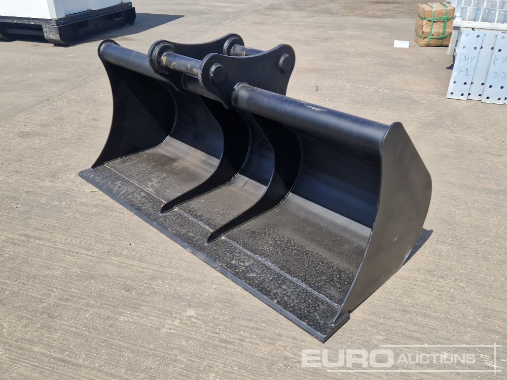 Unused 70" Ditching Bucket 65mm Pin to suit 13 Ton Excavator - Cazo: foto 1 Unused 70" Ditching Bucket 65mm Pin to suit 13 Ton Excavator - Cazo: foto 1