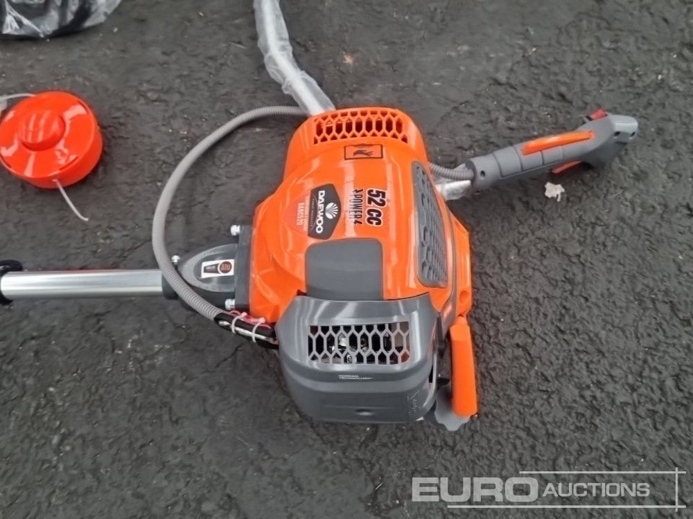 Equipo de taller Unused Daewoo DABC520AV Petrol Strimmer: foto 7