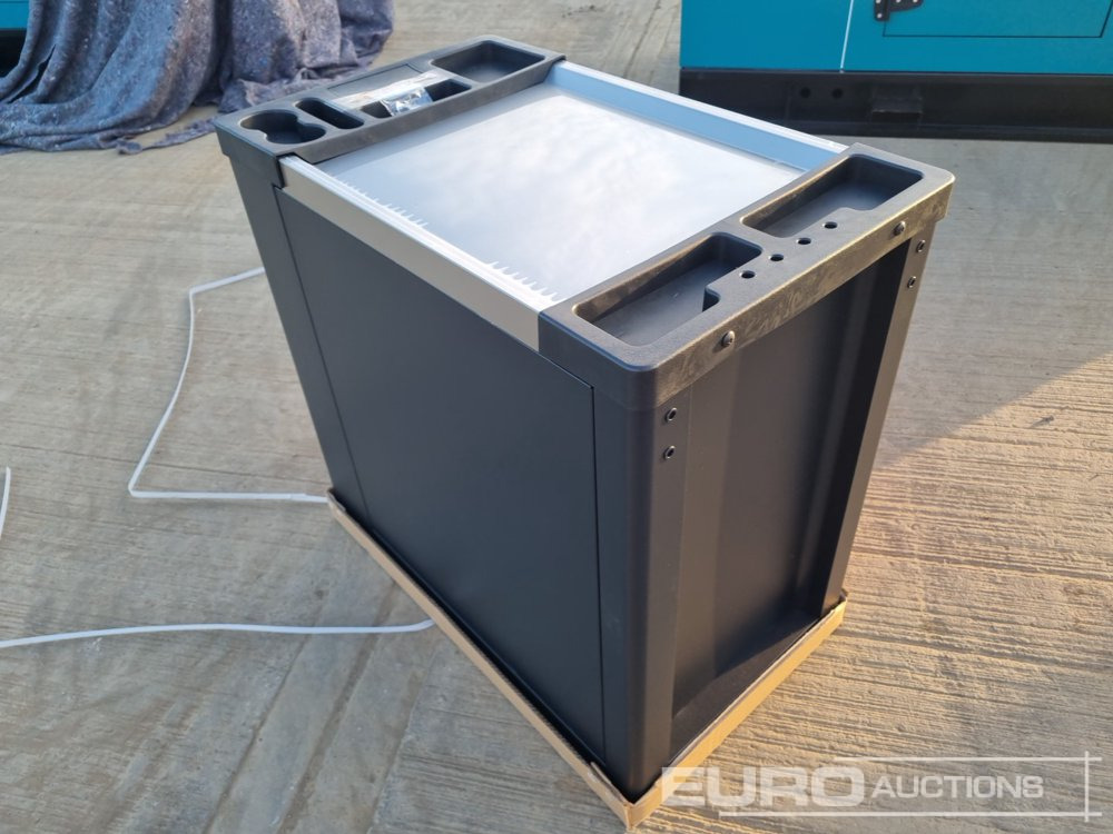 Unused Huttenberg Tool Cart - Equipo de construcción: foto 5 Unused Huttenberg Tool Cart - Equipo de construcción: foto 5