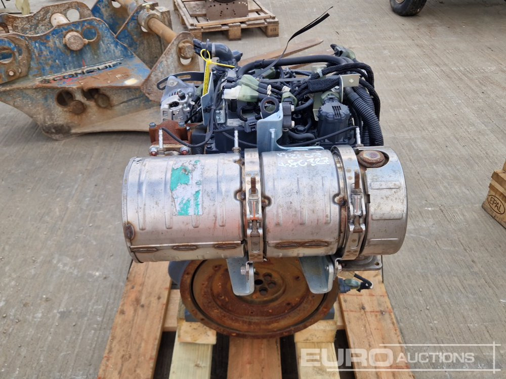 Unused Kubota 3 Cylinder Engine - Motor: foto 4 Unused Kubota 3 Cylinder Engine - Motor: foto 4