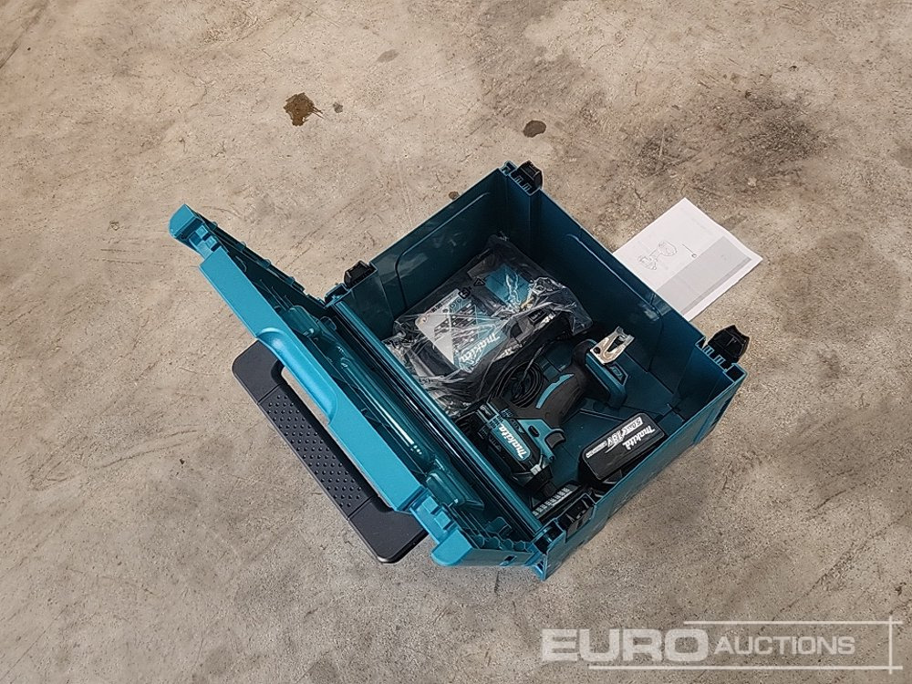 Unused Makita DTD152 18V LXT Impact Driver, 5.0Ah Battery, Charger, 31 Piece Screwdriver Bit Set, Case - Equipo de construcción: foto 3 Unused Makita DTD152 18V LXT Impact Driver, 5.0Ah Battery, Charger, 31 Piece Screwdriver Bit Set, Case - Equipo de construcción: foto 3