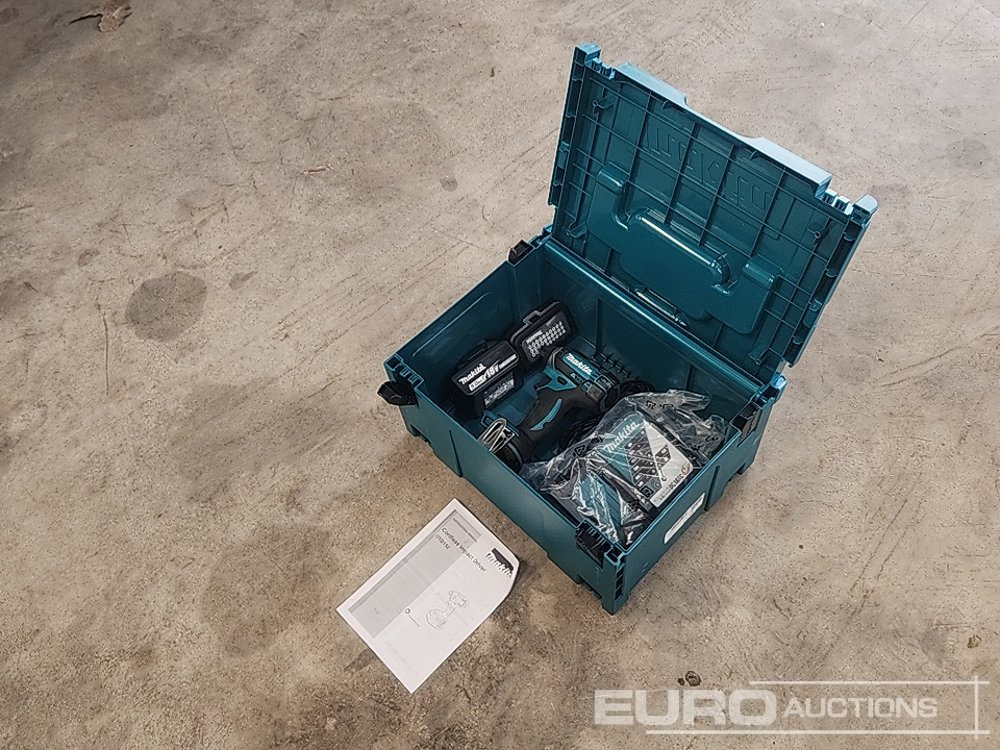Unused Makita DTD152 18V LXT Impact Driver, 5.0Ah Battery, Charger, 31 Piece Screwdriver Bit Set, Case - Equipo de construcción: foto 1 Unused Makita DTD152 18V LXT Impact Driver, 5.0Ah Battery, Charger, 31 Piece Screwdriver Bit Set, Case - Equipo de construcción: foto 1
