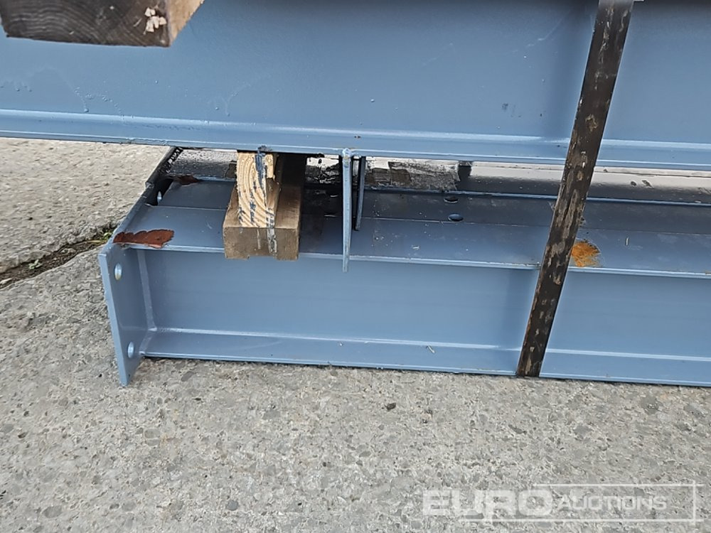 Casa contenedor Unused Steel Frame Building 30' x 25' x 10',Steel Frame Building 30’ X 25’ X 10’. 2no 15’ Bays. 12.5° Roof Pitch. Purlin Cleats Spaced To Accept Fibre Cement Or Steel Roof Sheets: foto 14 Casa contenedor Unused Steel Frame Building 30' x 25' x 10',Steel Frame Building 30’ X 25’ X 10’. 2no 15’ Bays. 12.5° Roof Pitch. Purlin Cleats Spaced To Accept Fibre Cement Or Steel Roof Sheets: foto 14