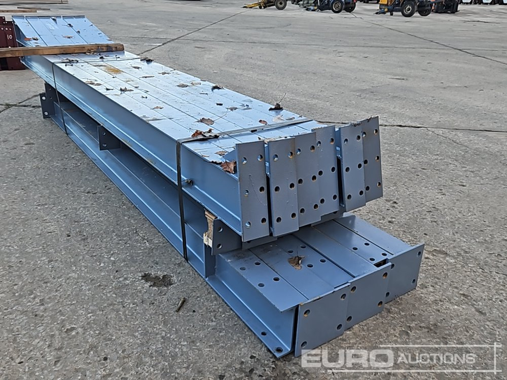 Unused Steel Frame Building 30' x 25' x 10',Steel Frame Building 30’ X 25’ X 10’. 2no 15’ Bays. 12.5° Roof Pitch. Purlin Cleats Spaced To Accept Fibre Cement Or Steel Roof Sheets - Casa contenedor: foto 5 Unused Steel Frame Building 30' x 25' x 10',Steel Frame Building 30’ X 25’ X 10’. 2no 15’ Bays. 12.5° Roof Pitch. Purlin Cleats Spaced To Accept Fibre Cement Or Steel Roof Sheets - Casa contenedor: foto 5