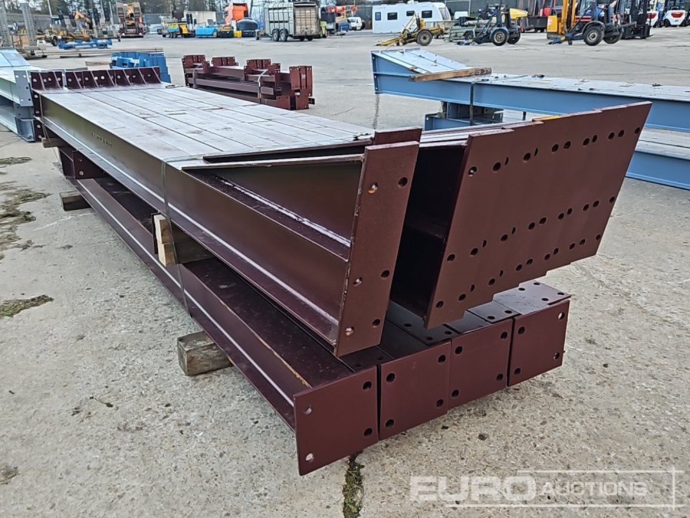 Unused Steel Frame Building 45' x 25' x 12', 3no 15’ Bays. 12.5° Roof Pitch. Purlin Cleats Spaced To Accept Fibre Cement Or Steel Roof Sheets - Casa contenedor: foto 5 Unused Steel Frame Building 45' x 25' x 12', 3no 15’ Bays. 12.5° Roof Pitch. Purlin Cleats Spaced To Accept Fibre Cement Or Steel Roof Sheets - Casa contenedor: foto 5