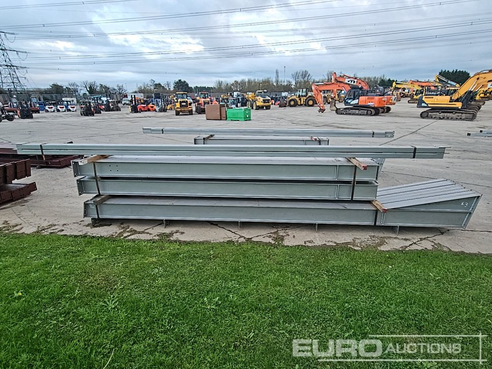 Unused Steel Frame Building 60' x 40' x 16', 12.5° Roof Pitch. Purlin Cleats Spaced To Accept Fibre Cement Or Steel Roof Sheets, 2no Roof Brace Bars And 2no Side Brace Bars 80 X 80 X 4shs - Casa contenedor: foto 4 Unused Steel Frame Building 60' x 40' x 16', 12.5° Roof Pitch. Purlin Cleats Spaced To Accept Fibre Cement Or Steel Roof Sheets, 2no Roof Brace Bars And 2no Side Brace Bars 80 X 80 X 4shs - Casa contenedor: foto 4