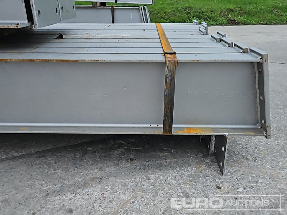 Casa contenedor Unused Steel Frame Building 80' x 40' x 12', 4no 20’ Bays. 12.5° Roof Pitch. Purlin Cleats Spaced To Accept Fibre Cement Or Steel Roof Sheets, 2no Roof Brace Bars And 2no Side Brace Bars 80 X 80 X 4sh: foto 14 Casa contenedor Unused Steel Frame Building 80' x 40' x 12', 4no 20’ Bays. 12.5° Roof Pitch. Purlin Cleats Spaced To Accept Fibre Cement Or Steel Roof Sheets, 2no Roof Brace Bars And 2no Side Brace Bars 80 X 80 X 4sh: foto 14