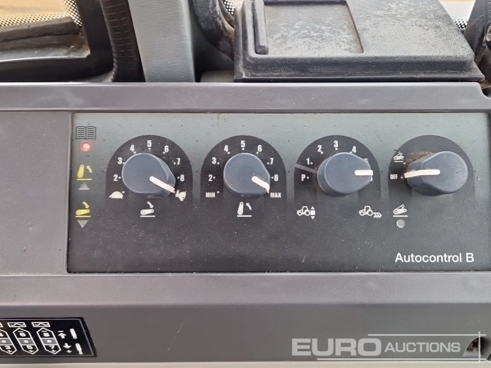 Tractor Valtra 6400: foto 41 Tractor Valtra 6400: foto 41